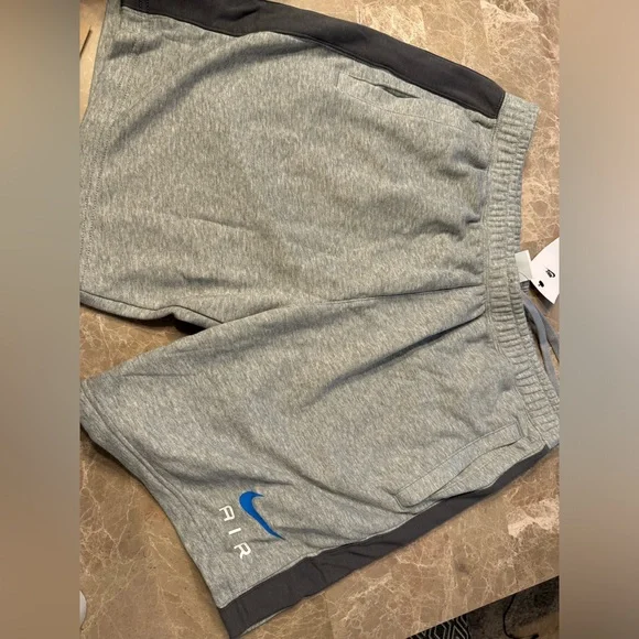 NIKE SPORTSWEAR AIR FRENCH TERRY SHORTS FN7701-063 HEATHER/IRON GREY - Picture 9 of 12